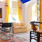 Apartment Casa Di Fantaye By Happyhostorino Turin