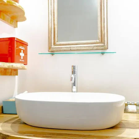 Casa Di Fantaye By Happyhostorino