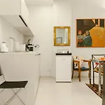 Daire Casa Di Fantaye By Happyhostorino