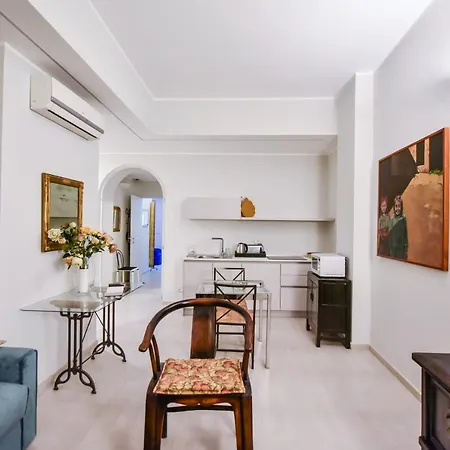 Apartment Casa Di Fantaye By Happyhostorino *