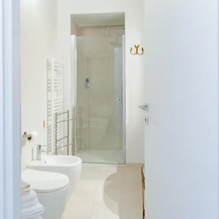 Casa Di Fantaye By Happyhostorino Apartment Turin