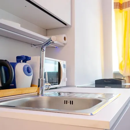 Casa Di Fantaye By Happyhostorino Apartment Turin