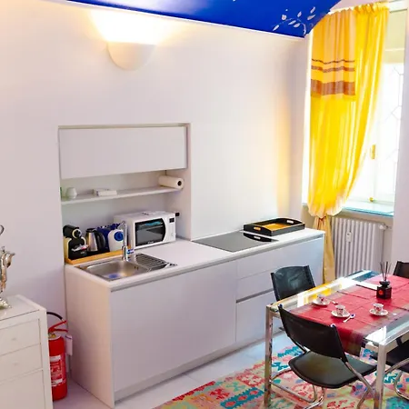 Apartment Casa Di Fantaye By Happyhostorino Turin