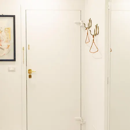 Casa Di Fantaye By Happyhostorino *