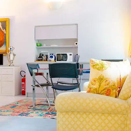 Casa Di Fantaye By Happyhostorino *